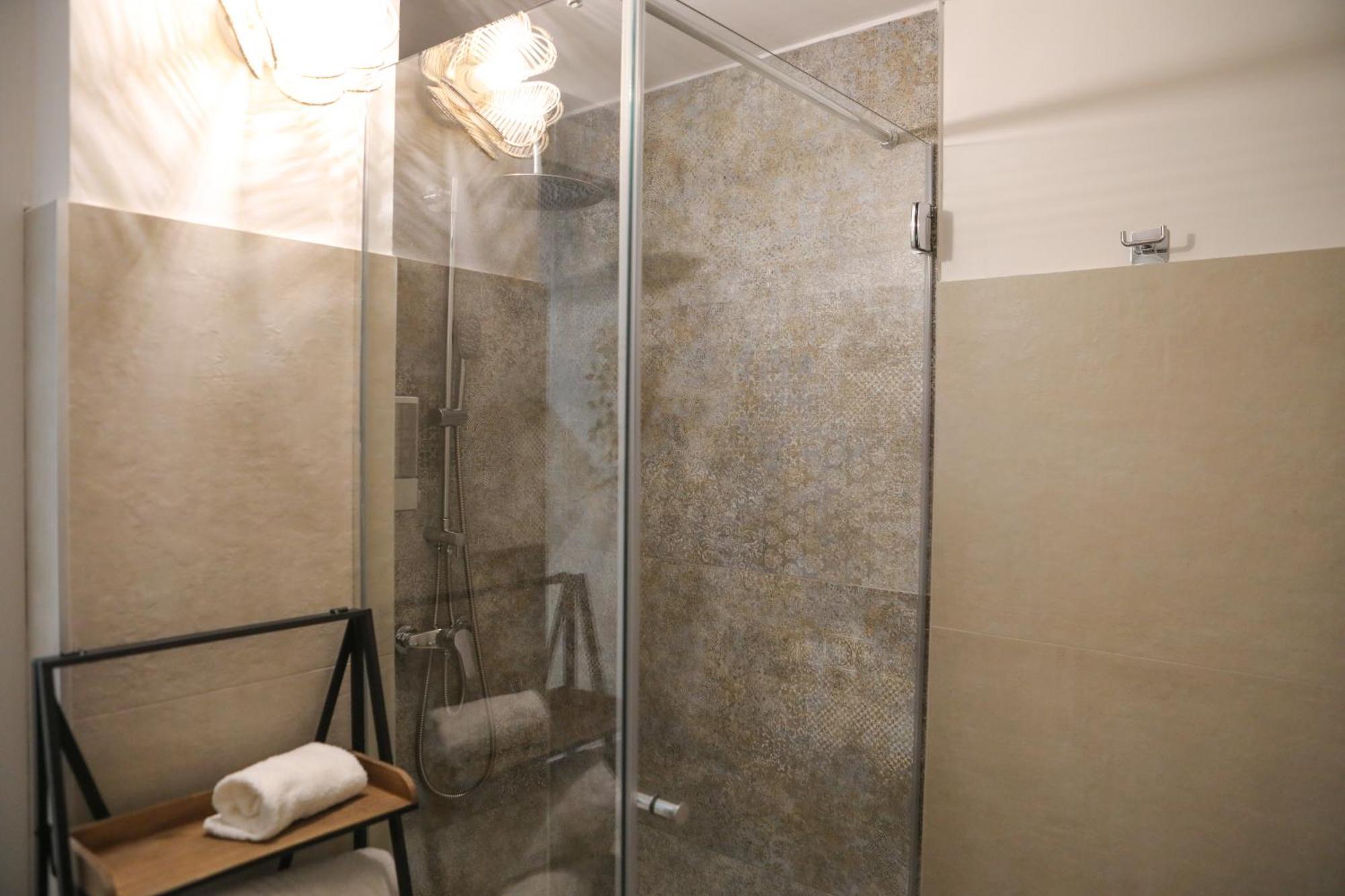 דירות בארי Luxury Regina 14 מראה חיצוני תמונה